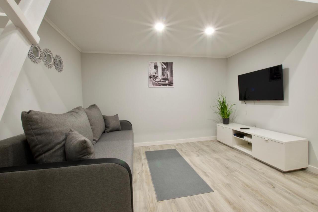 Standard Apartment By Hi5 - Csengery 3 Budapest Exterior photo
